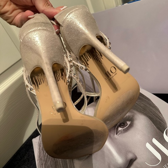 Perfect Condition JLO Gardania Heels (7) - Picture 6 of 6